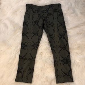 Lululemon Wunder Under Ziggy Green Gator 🐊